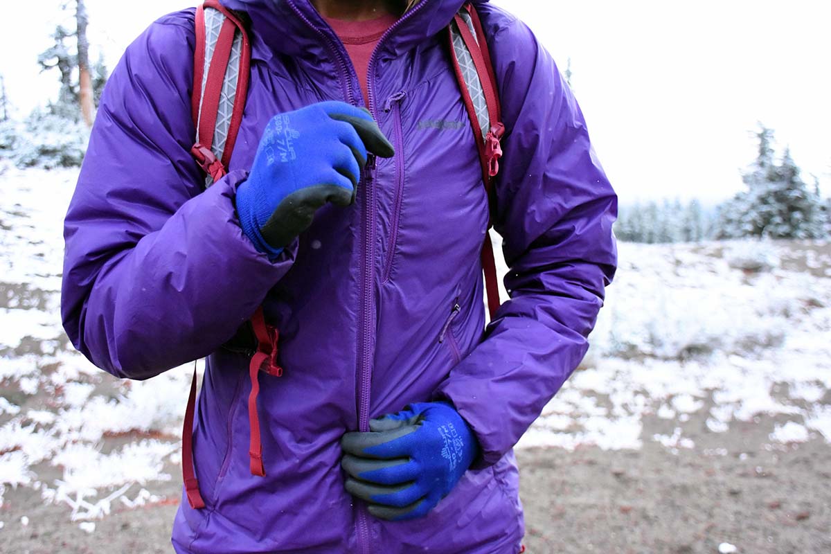 Patagonia DAS Light Hoody Review | Switchback Travel